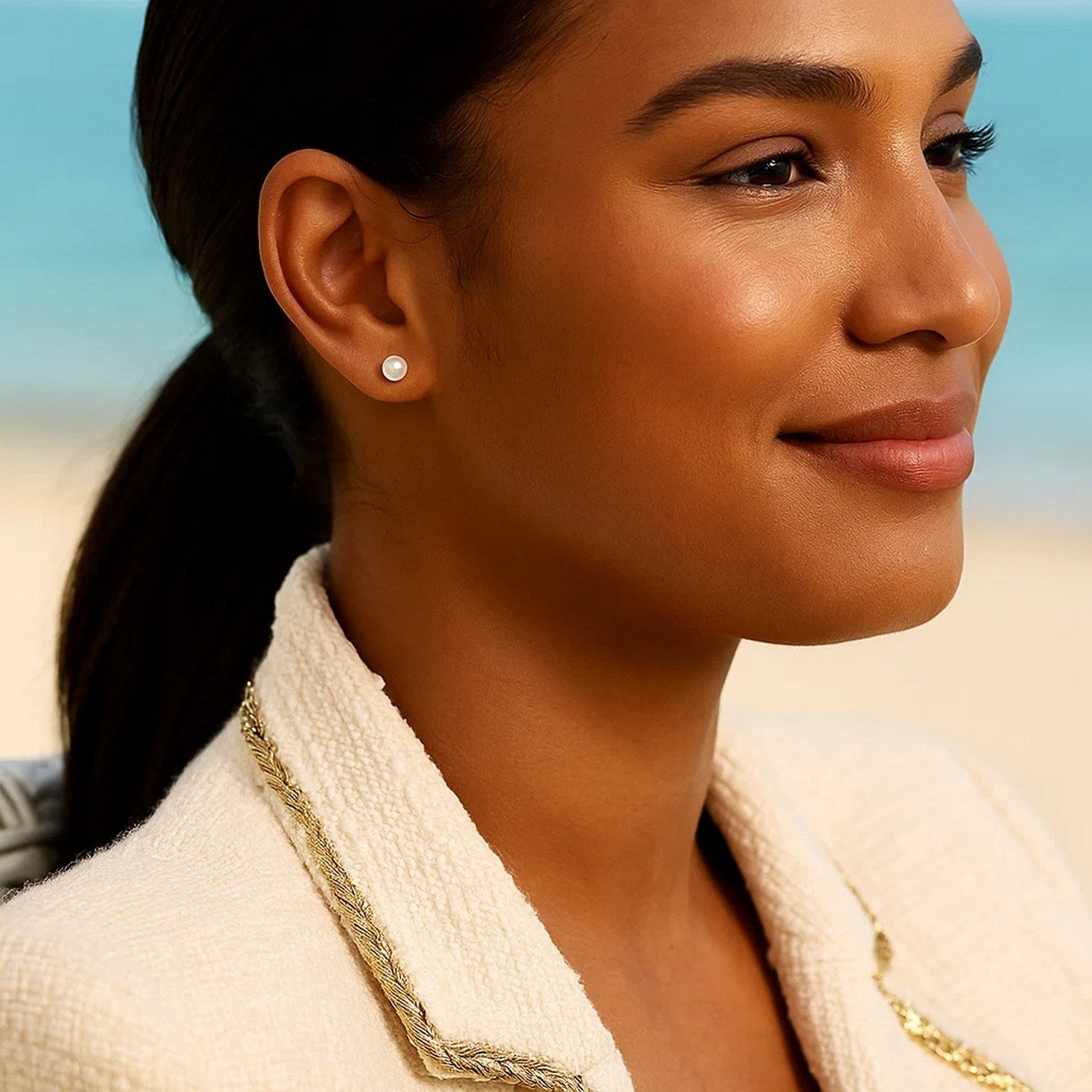 14k黄金淡水养殖白珍珠耳钉（4毫米）